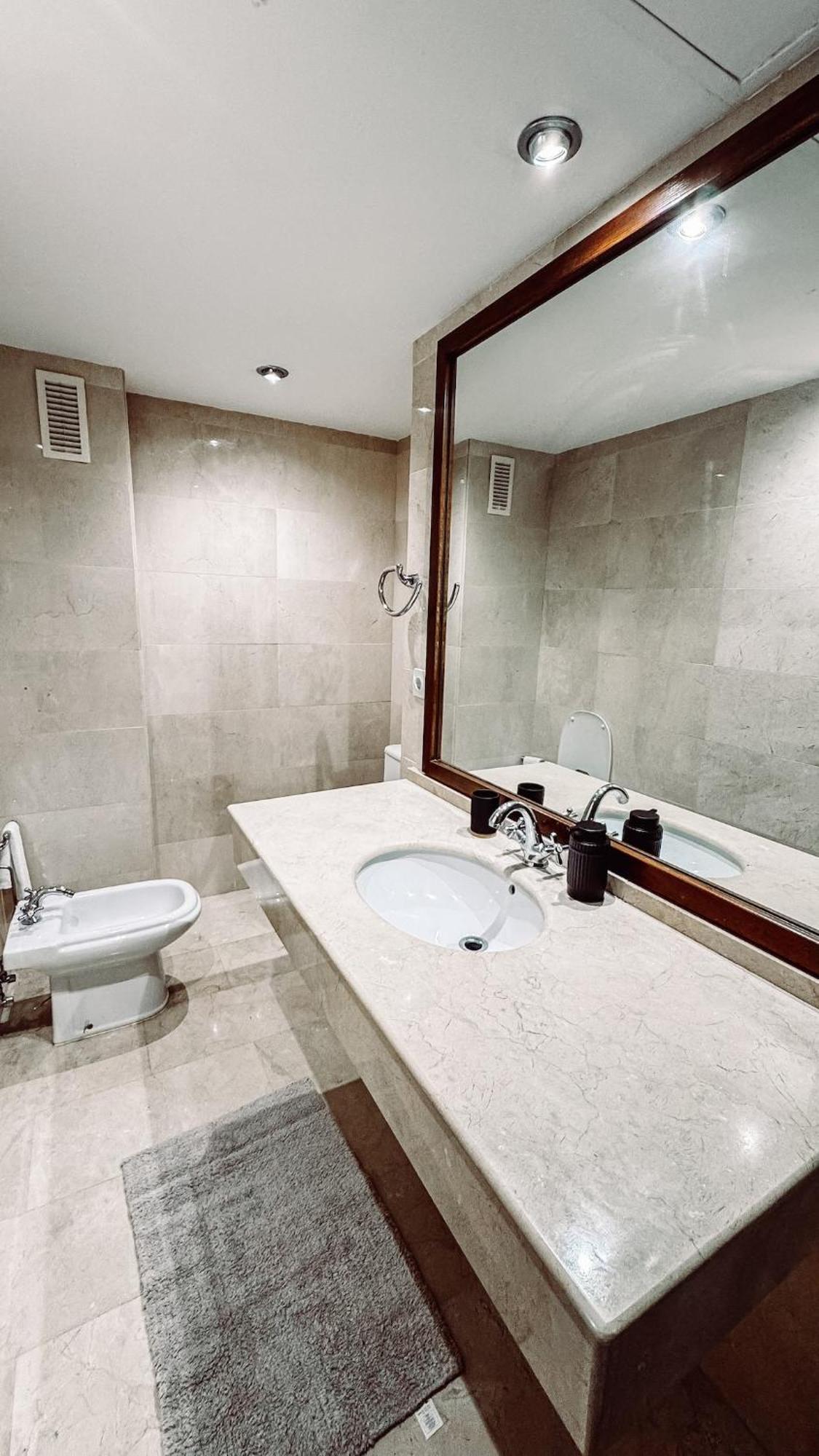 With Pool And Big Terrace With Pool View And Near To Appartamento