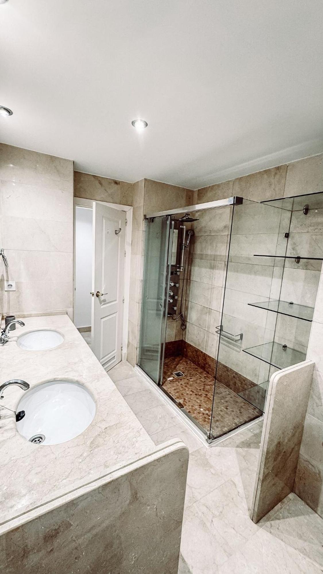 With Pool And Big Terrace With Pool View And Near To Appartamento